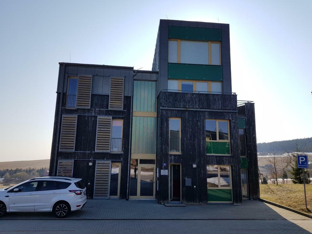 Loucna Pod Klinovcem 120/3 Apartment Exterior foto